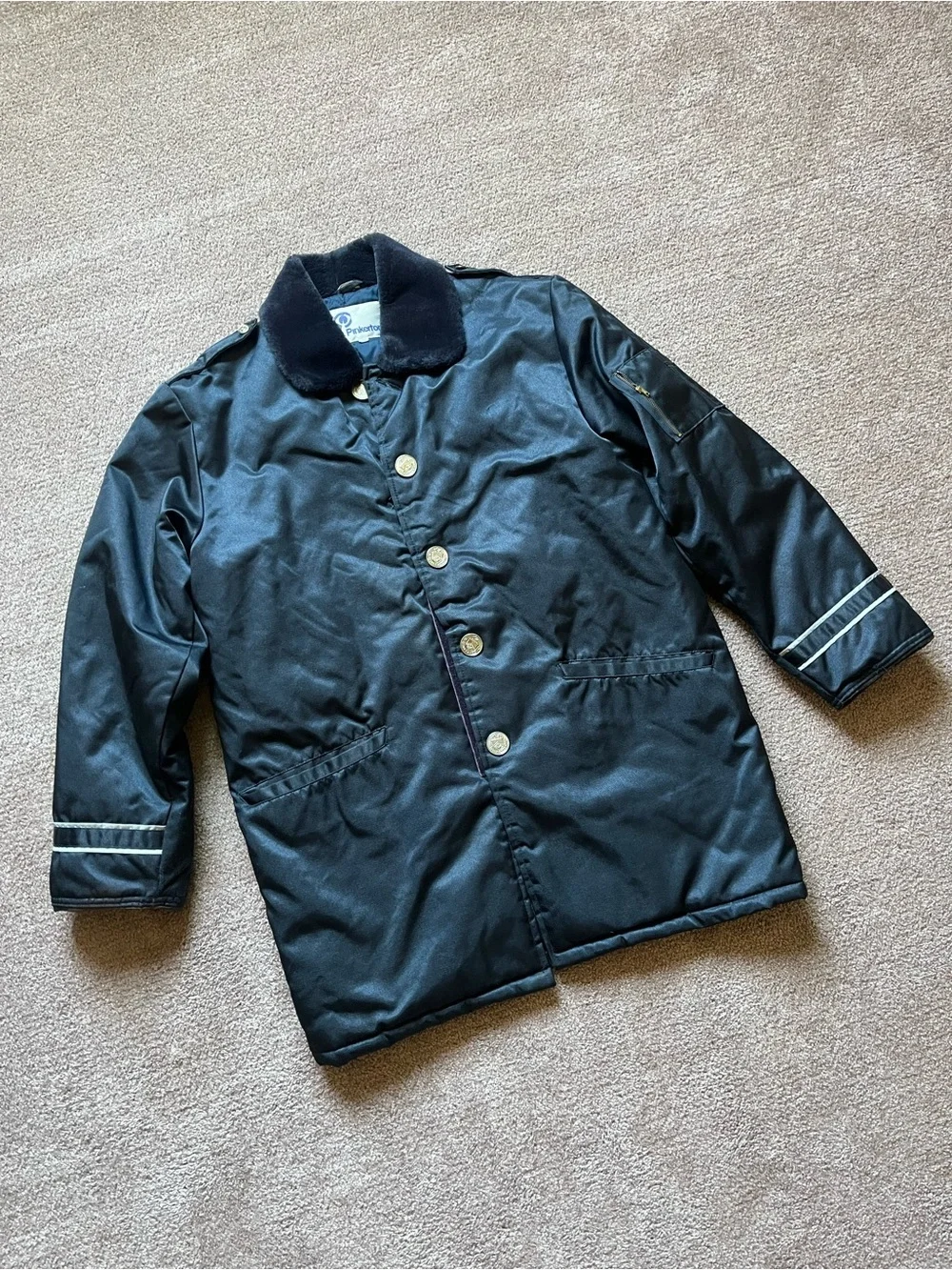 VTG 70’s Pinkerton Security Services Navy Blue Fur Collared Coat